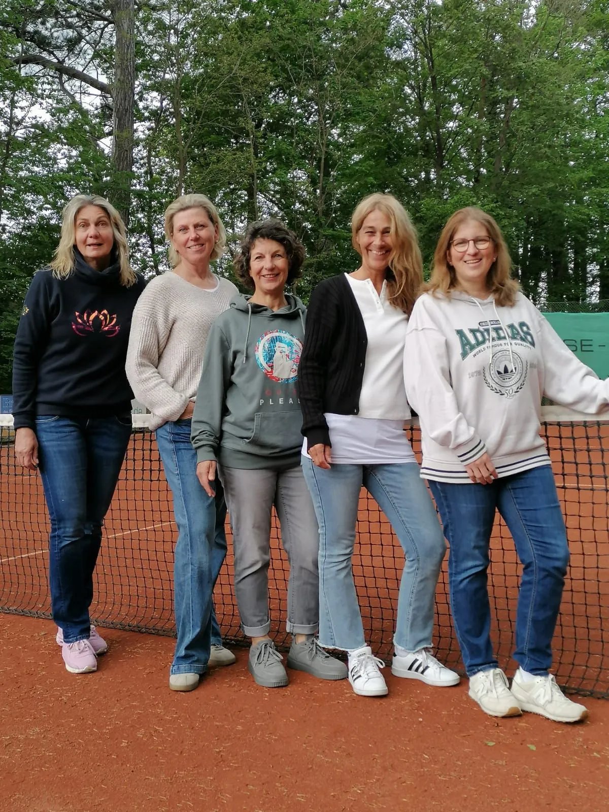 Perfekter Saisonauftakt für die Damen 50 aus Bad Schwartau